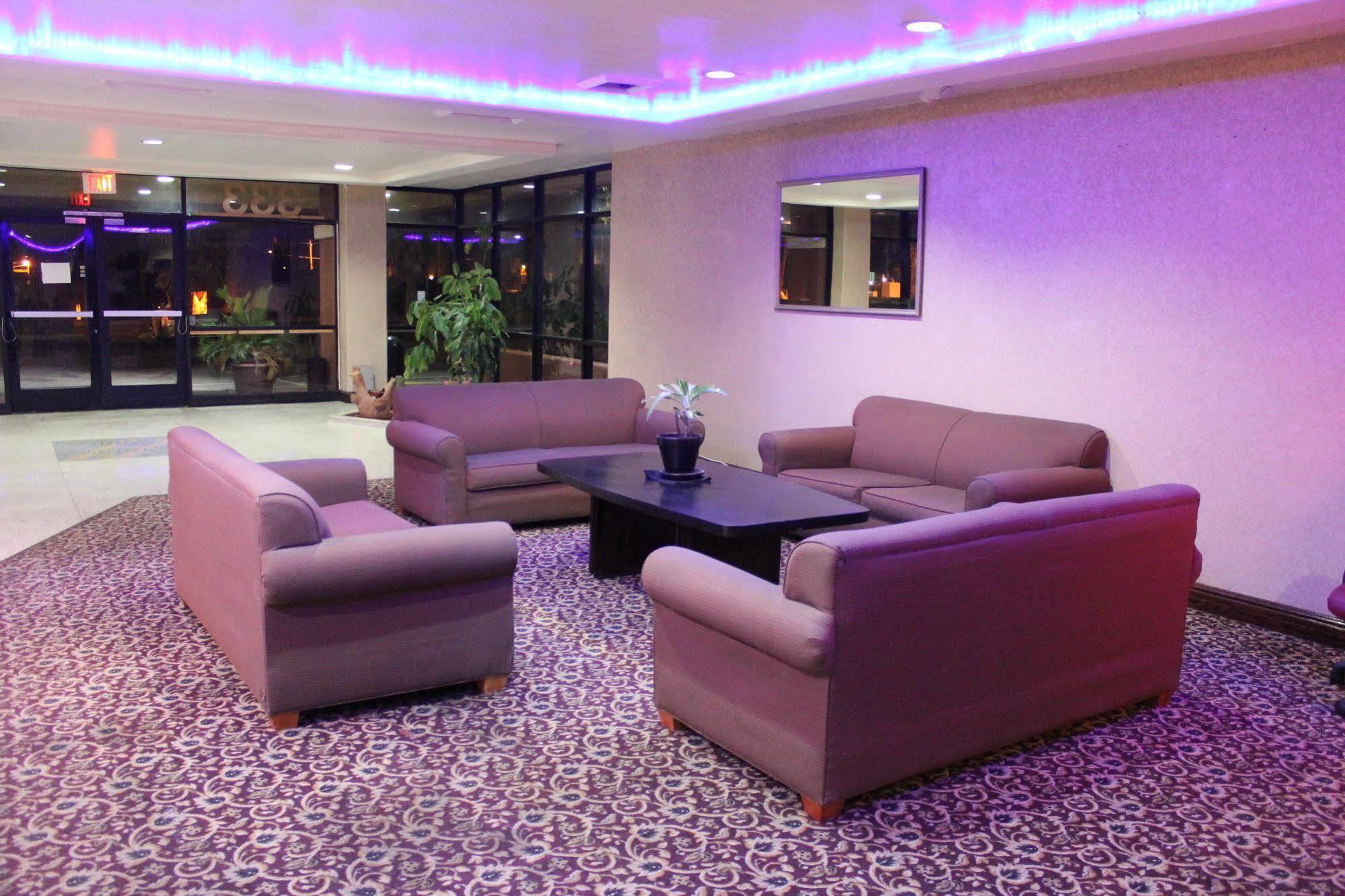 Fortuna Inn And Suites Tucson Zewnętrze zdjęcie