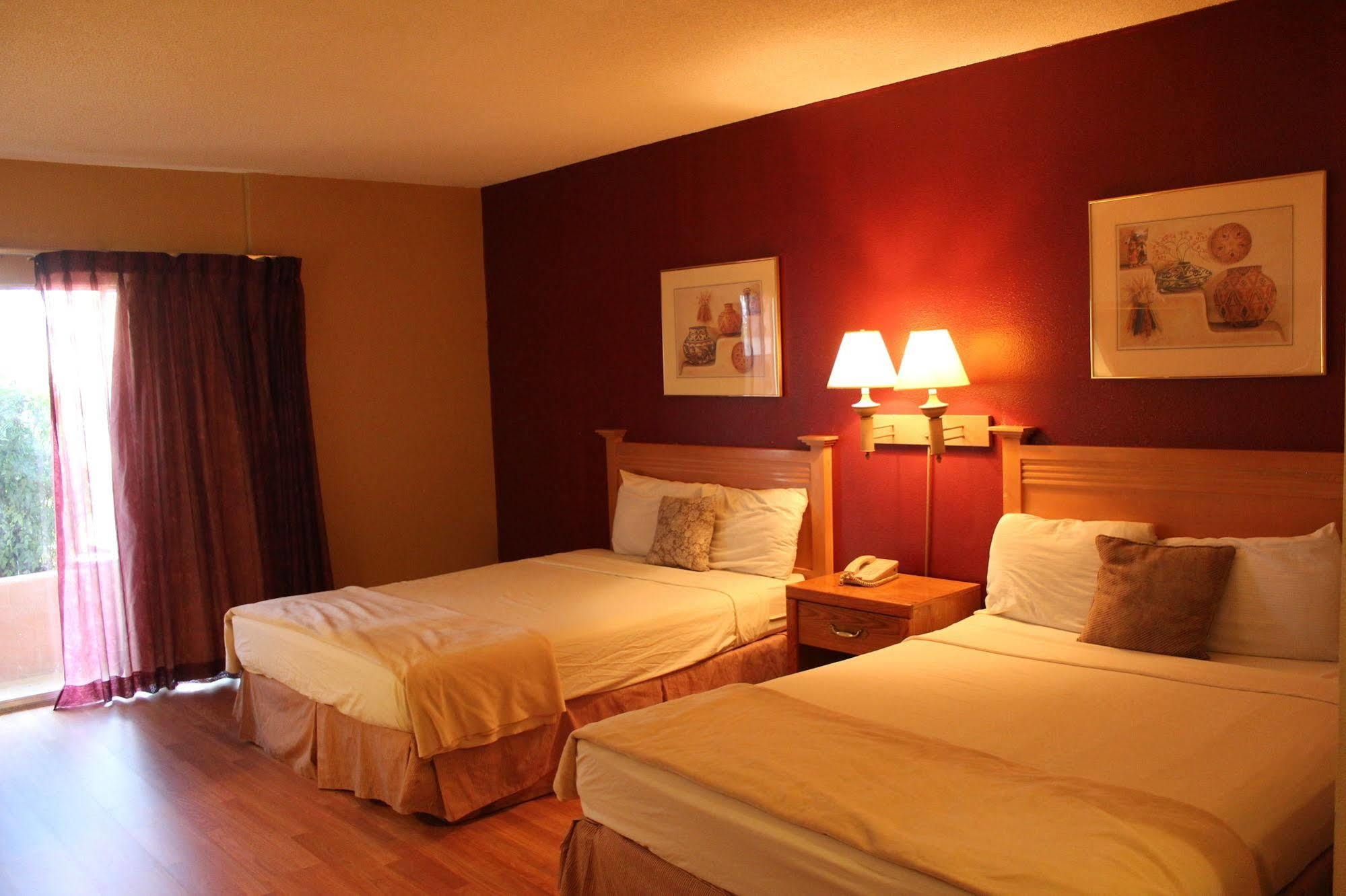 Fortuna Inn And Suites Tucson Zewnętrze zdjęcie